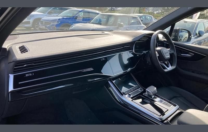 New Audi Q7 Black Edition 340 HP (250 kW) 2025 Black SUV