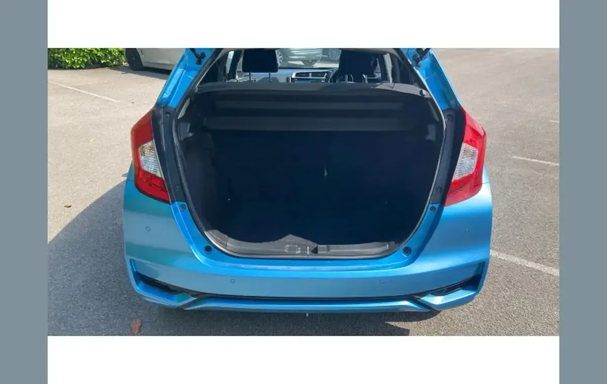Begagnad Honda Jazz EX 102 HK (75 kW) 2018 Blå Halvkombi