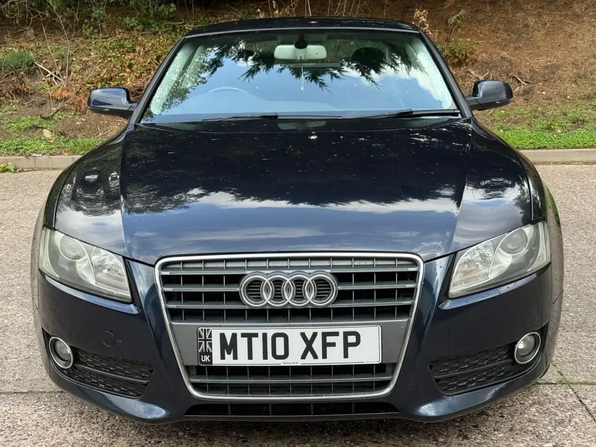 Usado Audi A5 180 HP (132 kW) 2010 Azul Coupé