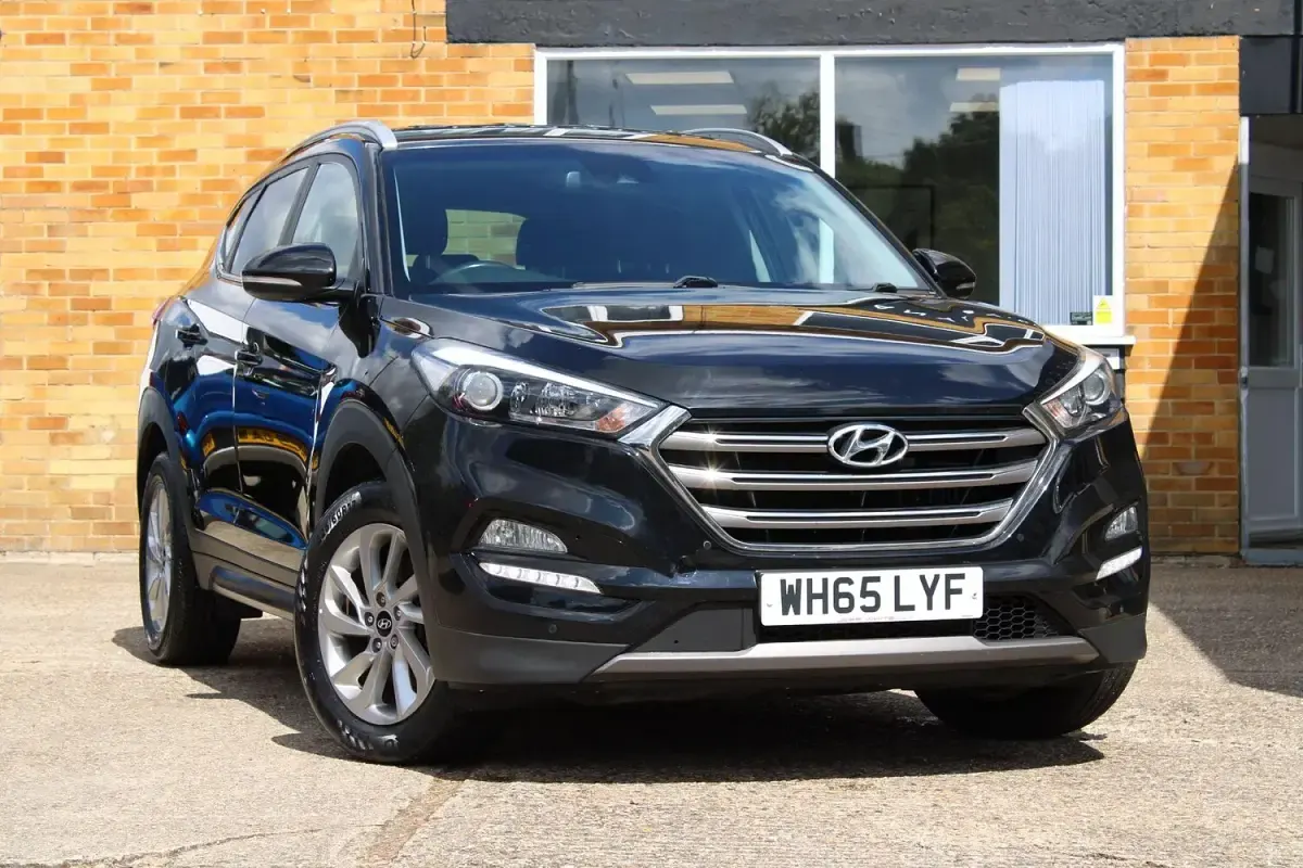 Used Hyundai Tucson Premium 116 HP (85 kW) 2016 Black SUV