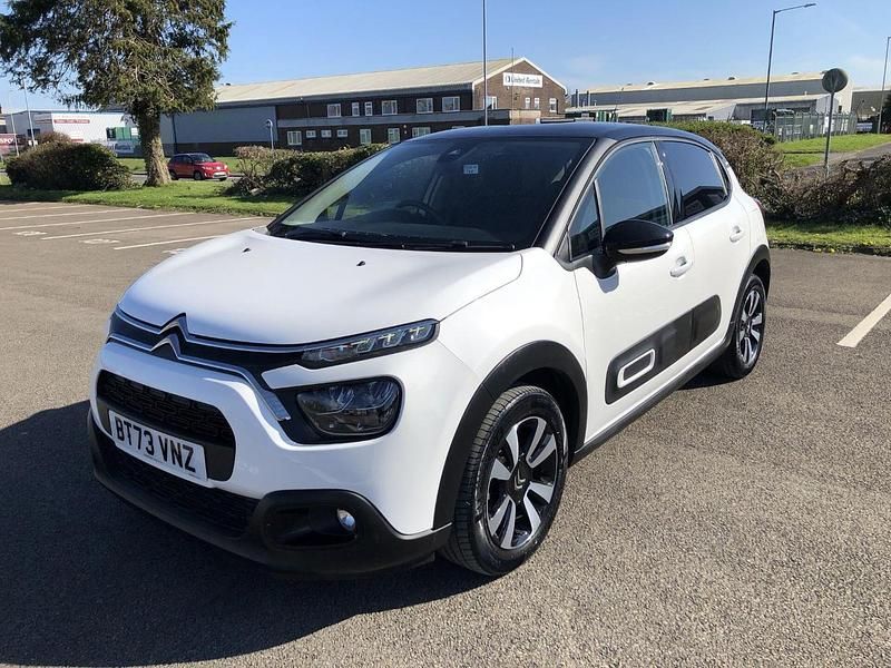Used Citroën C3 PureTech 82 HP (60 kW) 2023 White Hatchback