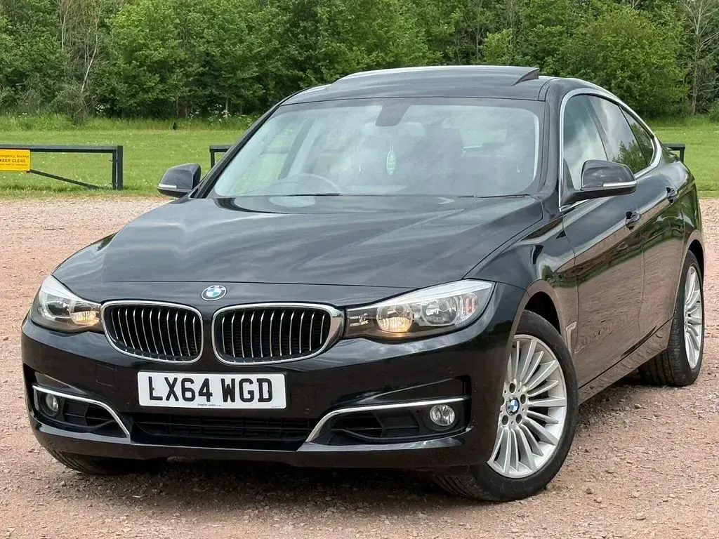 Used BMW 325 Luxury Line 2014 Black Hatchback