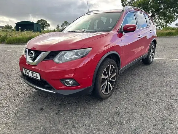 Used Nissan X-Trail Tekna 130 HP (95 kW) 2017 Red SUV
