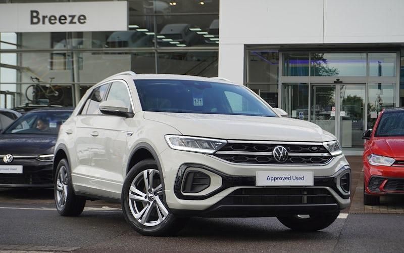 Used 2025 VW T-Roc R-line SUV | £28,490 (A bit pricey) - Image 1/4