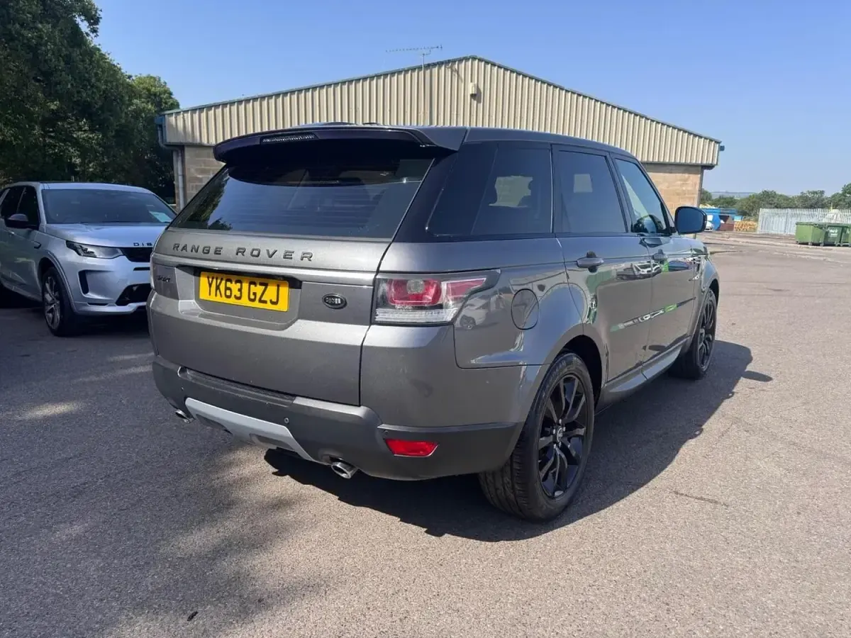 Used Land Rover Range Rover HSE 275 HP (202 kW) 2013 Grey SUV