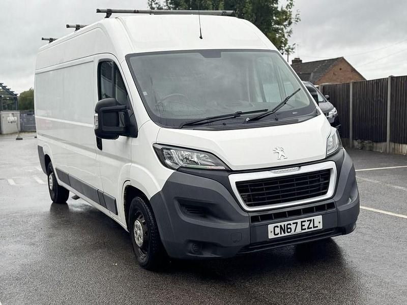 White Used 2017 Peugeot Boxer Van | £7,500 (Good price) - Image 1/4