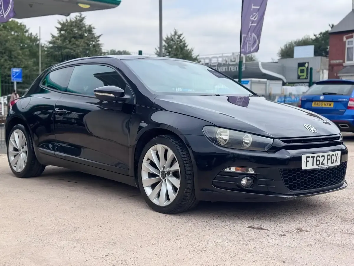 Used VW Scirocco S 140 HP (102 kW) 2012 Black Coupe