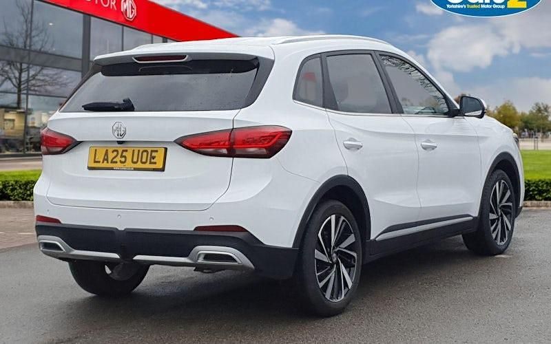 Used MG ZS Trophy 196 HP (144 kW) 2025 White SUV