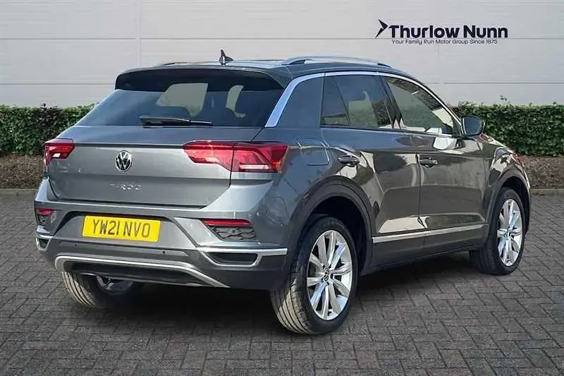 Usado VW T-Roc SEL 150 HP (110 kW) 2021 Cinzento SUV
