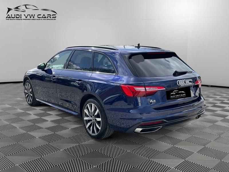 Used Audi A4 Sport 190 HP (139 kW) 2022 Blue Estate