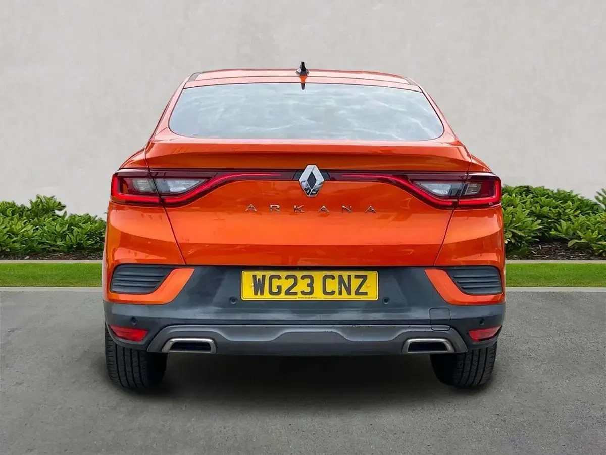 Used Renault Arkana R.S. 140 HP (102 kW) 2023 Orange SUV