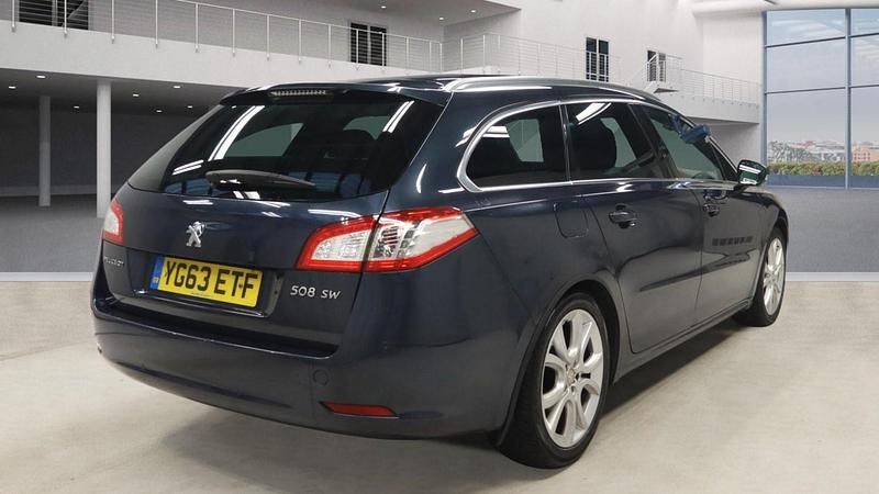 Used Peugeot 508 Active 115 HP (84 kW) 2013 Blue Estate