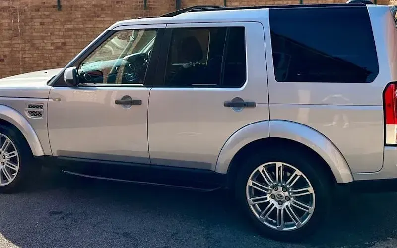 Used Land Rover Discovery HSE 256 HP (188 kW) 2012 Silver SUV