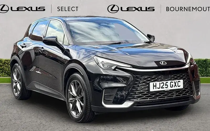 Used Lexus LBX 136 HP (100 kW) 2025 SUV