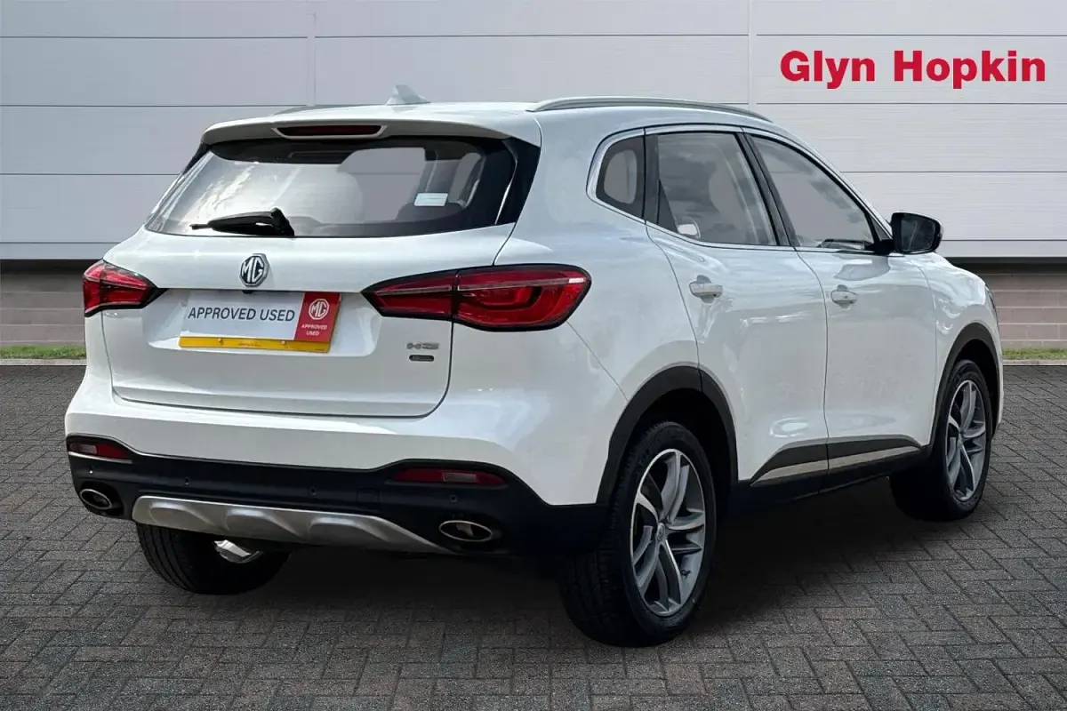 Used MG HS Exclusive 162 HP (119 kW) 2022 White SUV