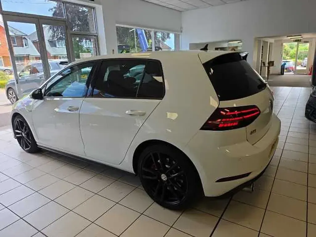 Used VW Golf VII 245 HP (180 kW) 2019