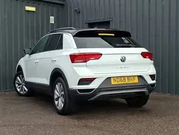 Used VW T-Roc Design 115 HP (84 kW) 2019 White SUV