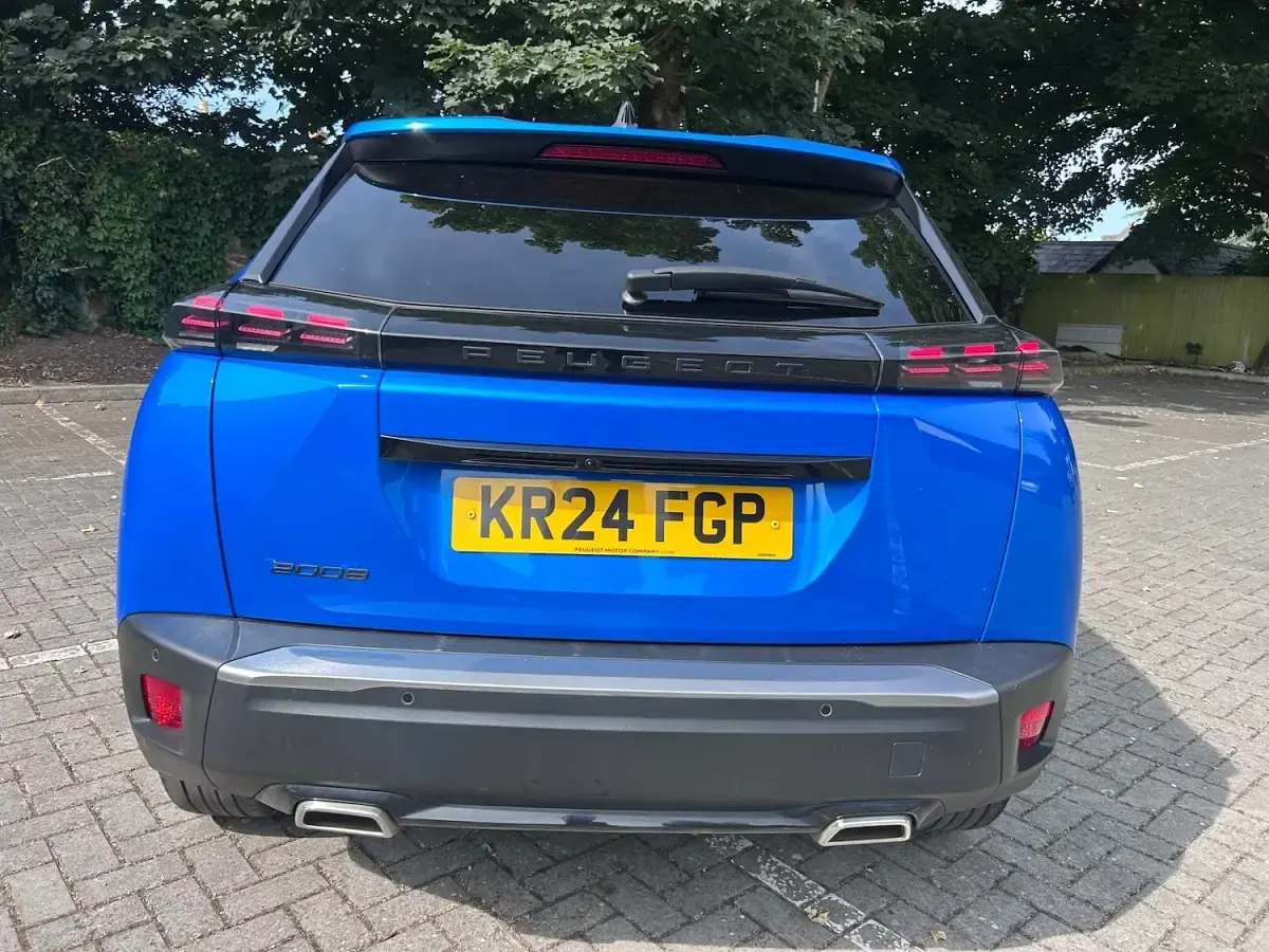 Used Peugeot 2008 Allure 130 HP (95 kW) 2024 Blue SUV