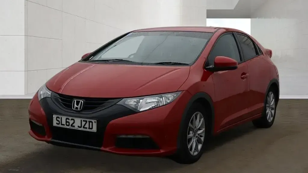 Used Honda Civic SE 150 HP (110 kW) 2012 Red Hatchback