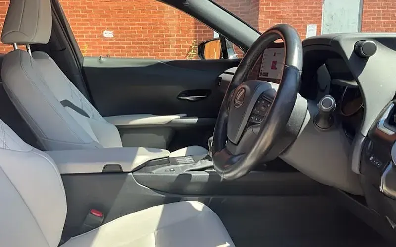 Used Lexus UX Sport Design Packet 184 HP (135 kW) 2024 Green SUV