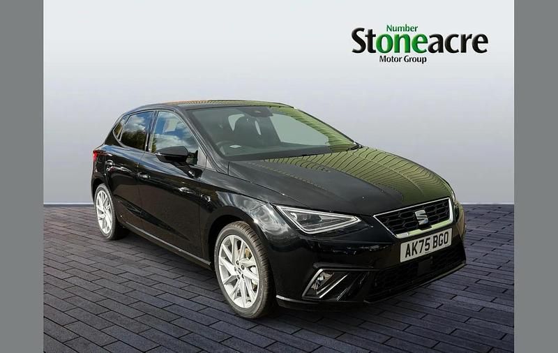 Black New 2025 Seat Ibiza FR Hatchback | £16,980 (Good price) - Image 1/4
