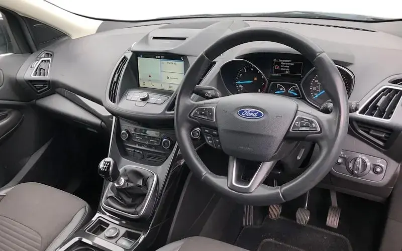 Used Ford Kuga Titanium 150 HP (110 kW) 2018 Grey SUV