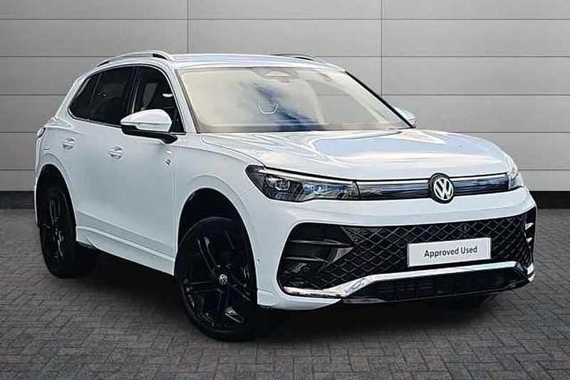 Used VW Tiguan R-line 150 HP (110 kW) 2025 Pure white SUV