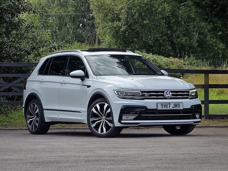 White Used 2017 VW Tiguan R-line SUV | £21,475 (Fair price) - Image 1/4