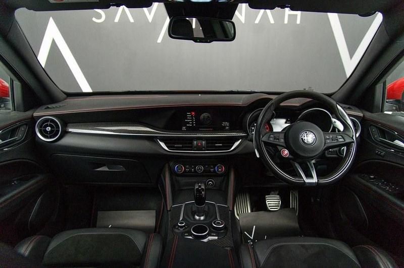 Used Alfa Romeo Stelvio Quadrifoglio 510 HP (375 kW) 2021 Red SUV