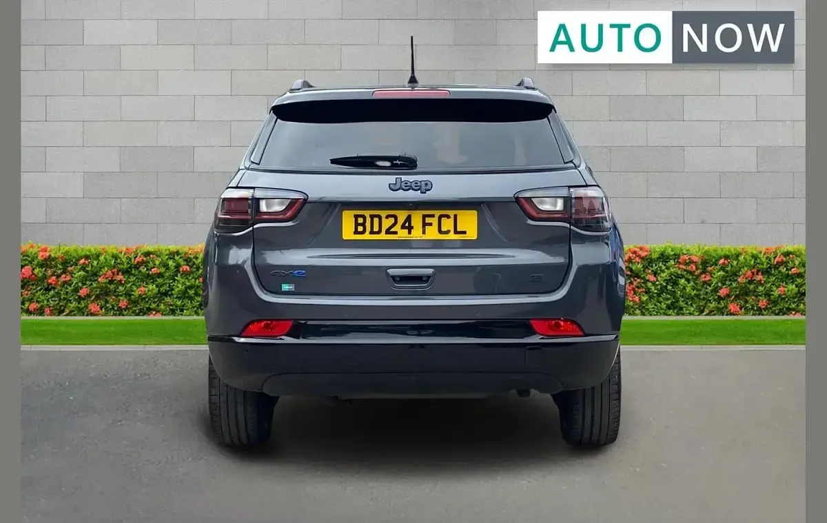 Used Jeep Compass 237 HP (174 kW) 2024 Grey SUV