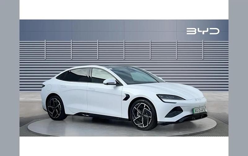 White New 2025 BYD Seal Sedan | £37,990 (A bit pricey) - Image 1/4