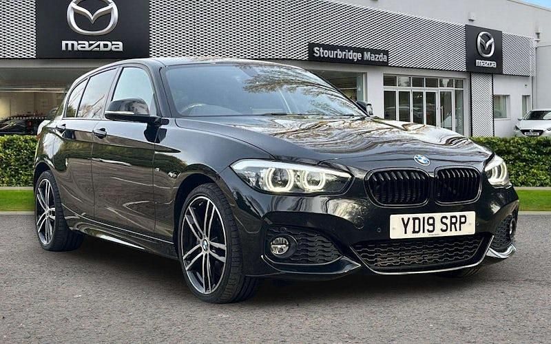 Begagnad BMW 120 Efficient Dynamics 190 HK (139 kW) 2019 Halvkombi