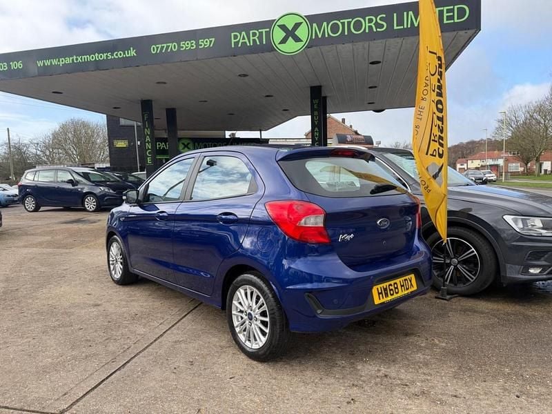 Used Ford Ka Plus Zetec 85 HP (62 kW) 2018 Blue Hatchback