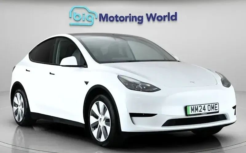 Used Tesla Model Y Standard Range 219 kW (299 HP) 2024 SUV