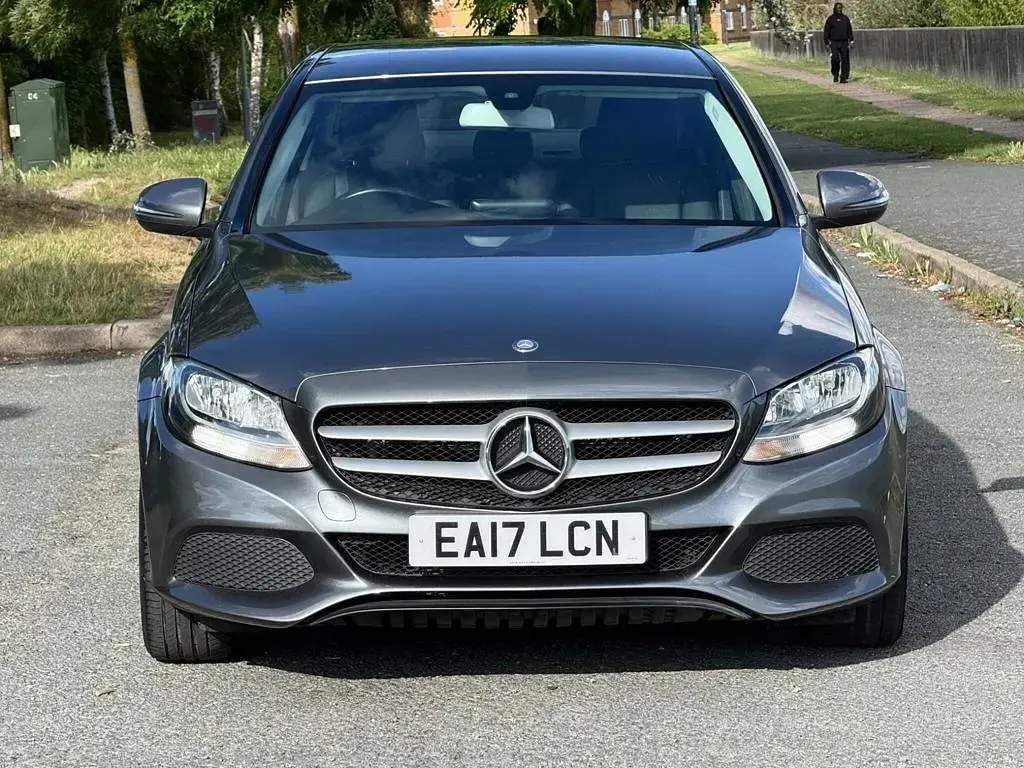 Used Mercedes C220 SE 170 HP (125 kW) 2017 Grey Sedan