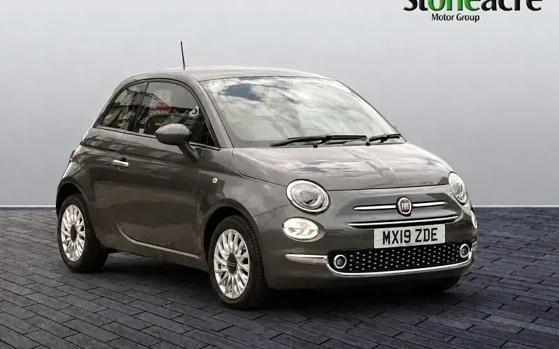 Used Fiat 500 Lounge 69 HP (50 kW) 2019 Hatchback