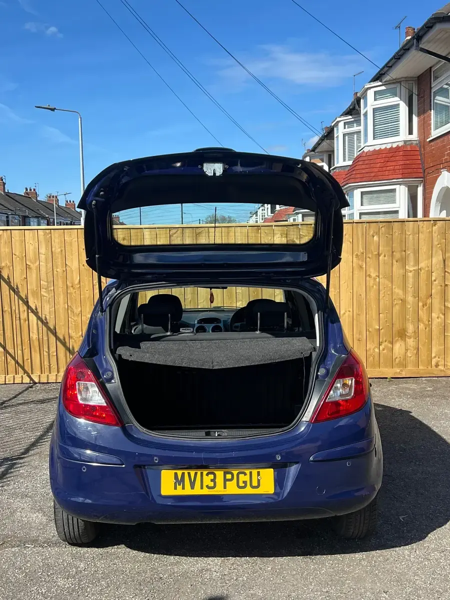 Used Vauxhall Corsa 2013 Blue Hatchback