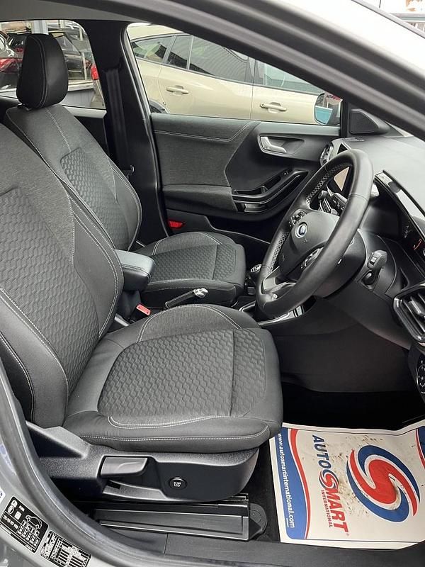 Used Ford Puma Titanium 2020 Silver SUV