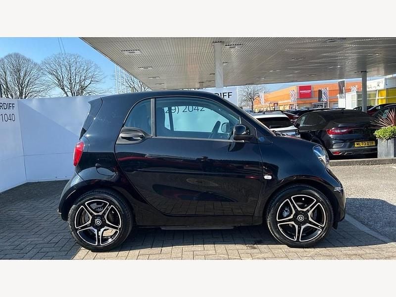 Used Smart ForTwo Electric Drive Premium 60 kW (82 HP) 2022 Coupe