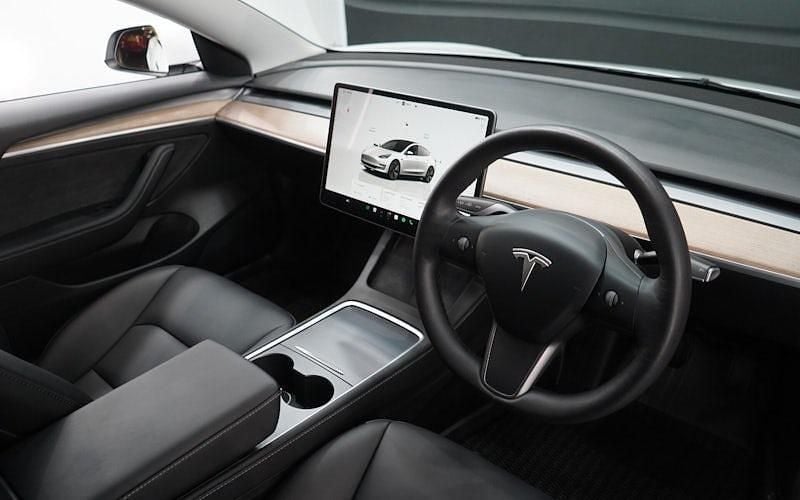 Used Tesla Model 3 Long Range RWD 208 kW (283 HP) 2023 Sedan