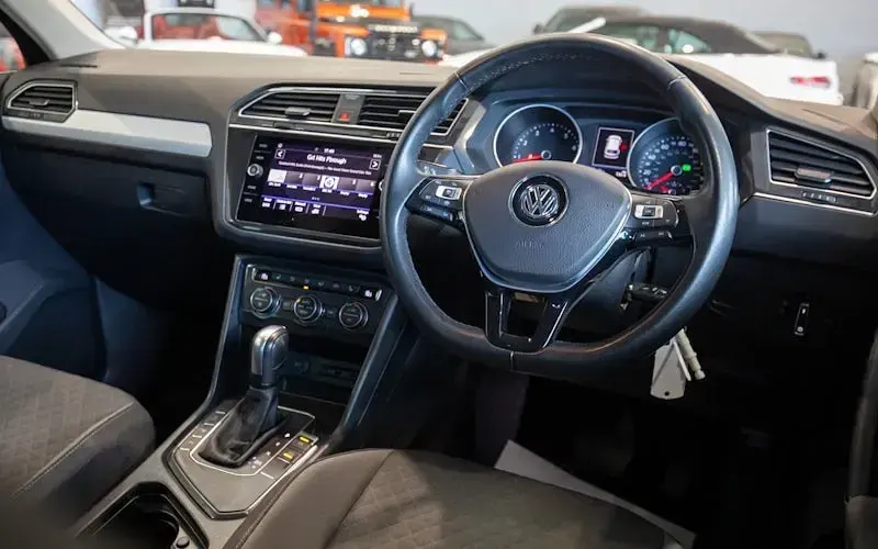 Used VW Tiguan Match 150 HP (110 kW) 2020 Blue SUV