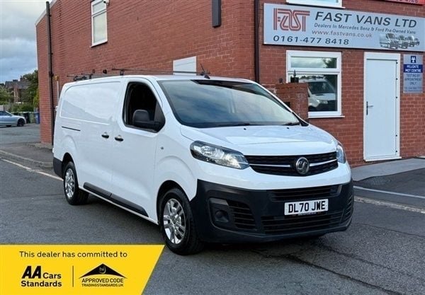 White Used 2020 Vauxhall Vivaro Van | £10,739 (Fair price) - Image 1/1