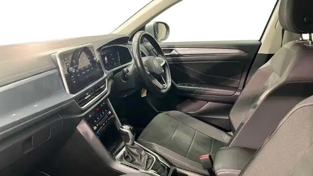 Usado VW T-Roc 150 HP (110 kW) 2022 SUV