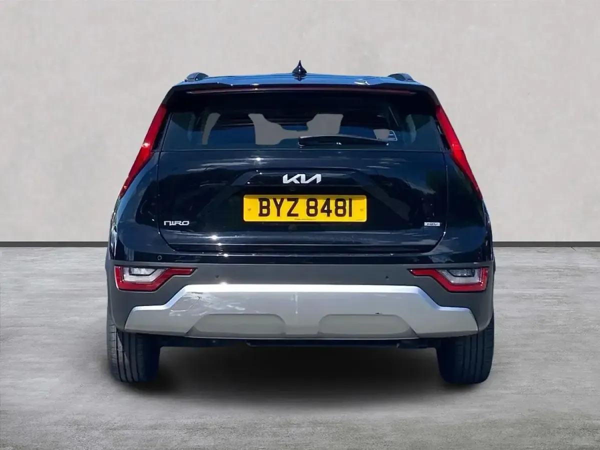 Używany Kia Niro 2023 Czarny SUV