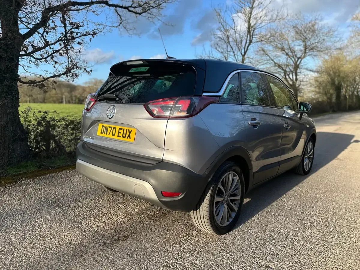 Used Vauxhall Crossland X 83 HP (61 kW) 2020 Grey SUV