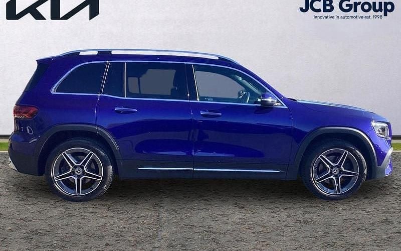 Used Mercedes GLB200 AMG Line Premium Plus 163 HP (119 kW) 2022 Blue SUV