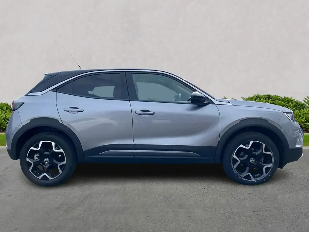 Second-hand Vauxhall Mokka Ultimate 130 CP (95 kW) 2023 Gri SUV