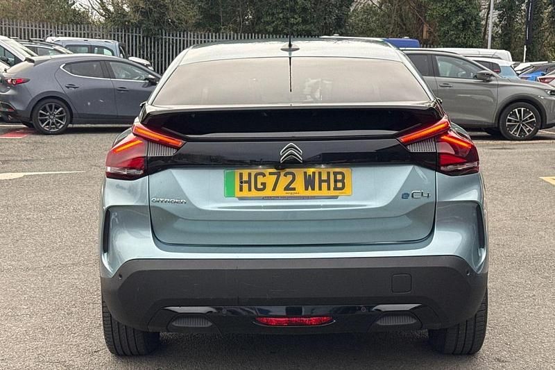 Used Citroën e-C4 Shine 100 kW (136 HP) 2023 Blue Hatchback