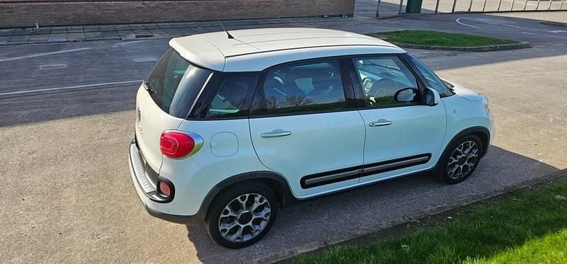 Used Fiat 500L Trekking 2014 White MPV