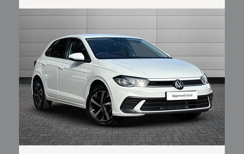 White New 2025 VW Polo Match Hatchback | £21,395 (Good price) - Image 1/3